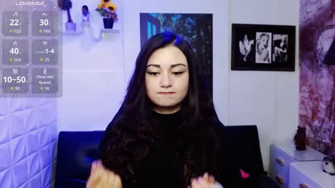 Snapshot of eva_rosell chatting on 15, 11, 2025 Eva online show from 15, 11, 2025