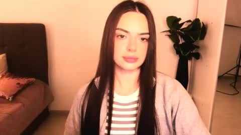 Eva online show from 13, 4, 2026