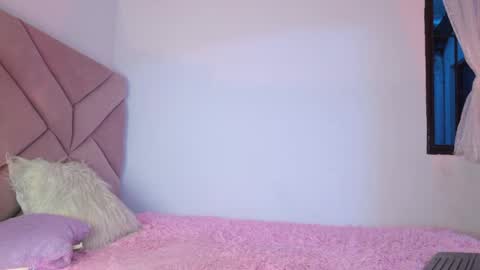Eva Sin online show from 27, 5, 2026