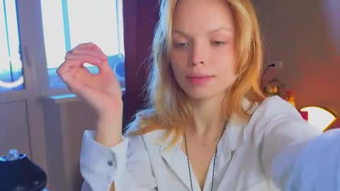 Hi there i am Eva and i wish create a nice community with you so join my Ticket Show for more pleasure online show from 21, 5, 2026