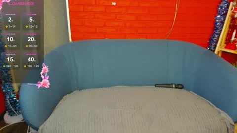 Hi Im Eva new here online show from 22, 12, 2025