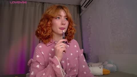 Snapshot of evaa_moonn_ chatting on 31, 10, 2025 Eva online show from 31, 10, 2025