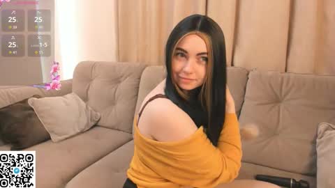 Snapshot of evablimey chatting on 24, 10, 2025 Eva online show from 24, 10, 2025