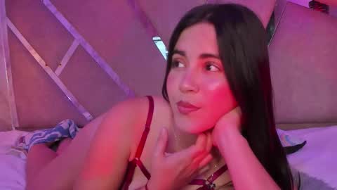 EvaBloom online show from 21, 11, 2025