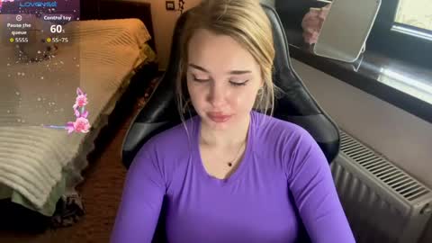 evacarter1 online show from 19, 5, 2026