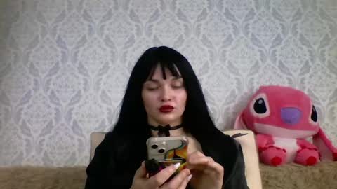 evadelicious_ online show from 30, 6, 2026