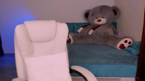 Eva online show from 13, 12, 2024