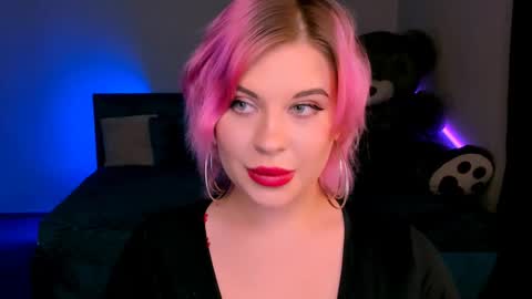 Eva online show from 9, 1, 2025