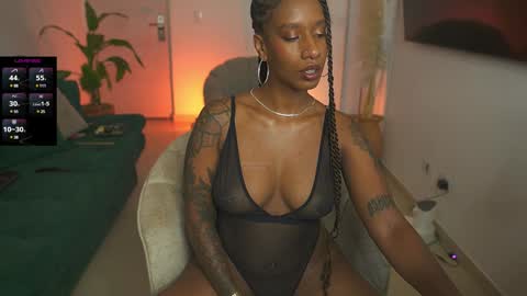 Snapshot of evajacksss_ chatting on 10, 12, 2024 evajacksss_ online show from 10, 12, 2024