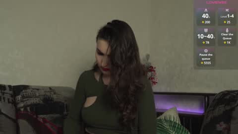 Snapshot of evalewis chatting on 18, 12, 2024 Eva online show from 18, 12, 2024