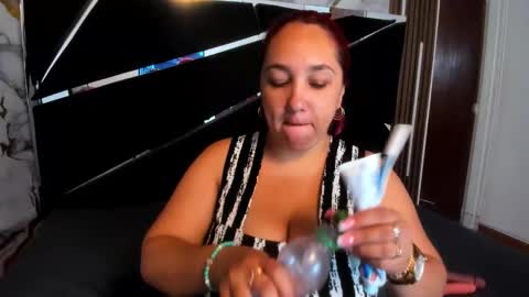  Eva  online show from 14, 3, 2026