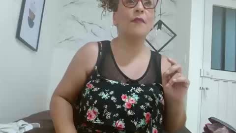 Eva Mills online show from 29, 9, 2025