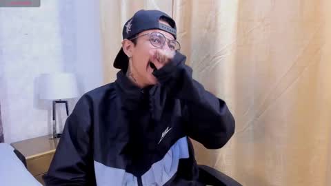 Evan Smitt online show from 11, 2, 2025