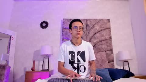 Evan Smitt online show from 13, 2, 2025