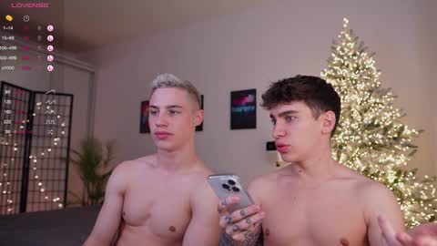 Snapshot of evan_white_ chatting on 31, 12, 2024 evan_white_ online show from 31, 12, 2024