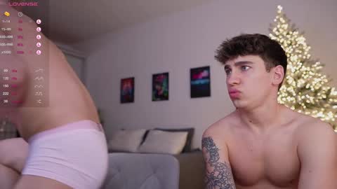 Snapshot of evan_white_ chatting on 10, 1, 2025 evan_white_ online show from 10, 1, 2025