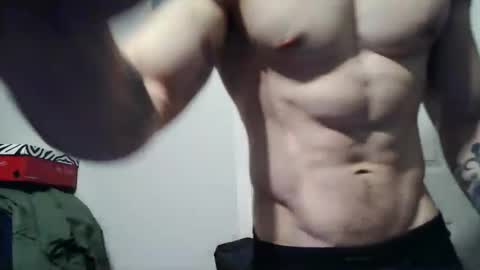 Snapshot of evancage chatting on 9, 12, 2024 evan cage online show from 9, 12, 2024