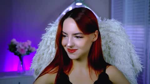 Eva  online show from 30, 11, 2025