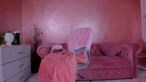 Eva online show from 24, 1, 2025