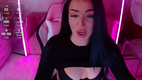 Eva online show from 15, 10, 2025