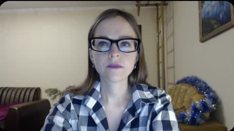 YourMistress online show from 17, 1, 2025