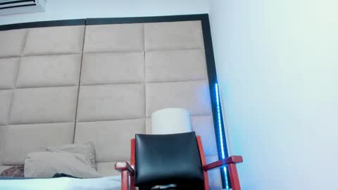 Snapshot of evangeline_sweet4 chatting on 15, 4, 2026 EVANGELINE online show from 15, 4, 2026