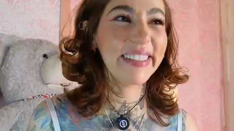 Snapshot of evangelyne1 chatting on 7, 7, 2026 Evangelyne online show from 7, 7, 2026