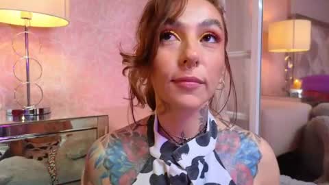 Snapshot of evangelyne1 chatting on 10, 7, 2026 Evangelyne online show from 10, 7, 2026