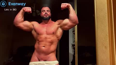 Snapshot of evanhoti chatting on 2, 4, 2026 EvanHOTi online show from 2, 4, 2026