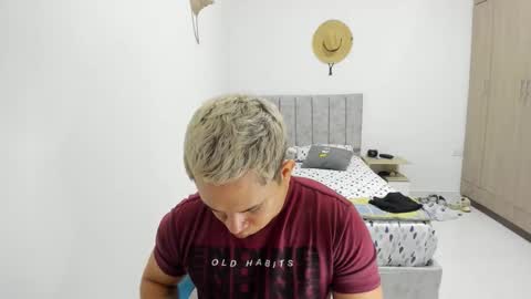 Evan online show from 25, 5, 2026