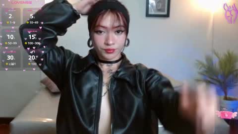 Snapshot of evanss_lx chatting on 11, 9, 2025 Evanssa lx online show from 11, 9, 2025