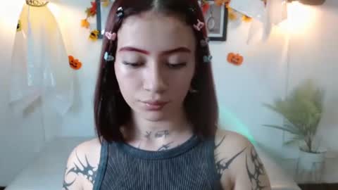 Snapshot of evanss_lx chatting on 29, 10, 2025 Evanssa lx online show from 29, 10, 2025