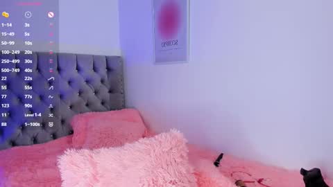 Eva Olimpo online show from 4, 10, 2025