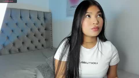 Snapshot of evaolimpo chatting on 14, 6, 2026 Eva Olimpo online show from 14, 6, 2026