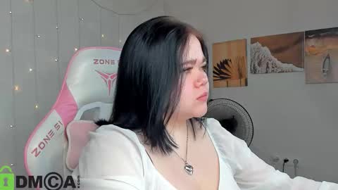 Snapshot of evapil1edd chatting on 8, 1, 2026 evapil1edd online show from 8, 1, 2026