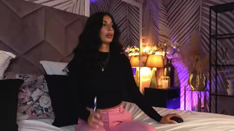 EvaRhea online show from 18, 3, 2026