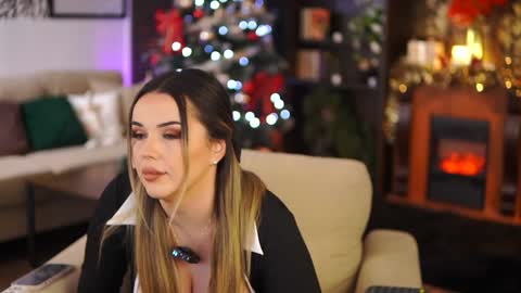 Eva online show from 19, 12, 2024