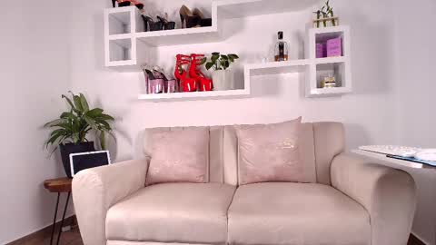  EVA LUNA online show from 27, 2, 2025