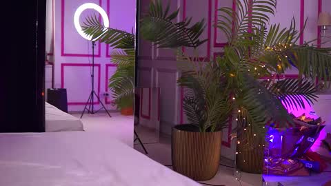 Eva online show from 28, 2, 2025