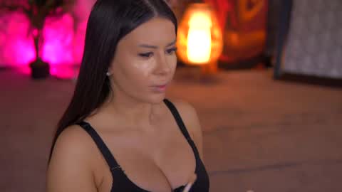 Eva online show from 8, 3, 2025