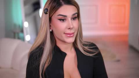 Eva online show from 24, 11, 2025