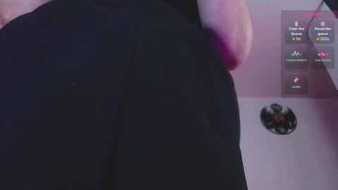 Eve Blue  friends. IG eve blue77 TW EveBlue 1 OF eveblue7 online show from 17, 2, 2026