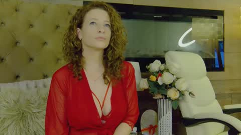 Snapshot of evehamilton chatting on 19, 1, 2025 EveHamilton online show from 19, 1, 2025