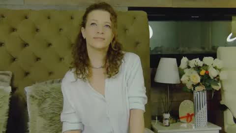 Snapshot of evehamilton chatting on 20, 1, 2025 EveHamilton online show from 20, 1, 2025