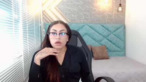Snapshot of eveline_figeroa chatting on 21, 2, 2025 Eveline online show from 21, 2, 2025