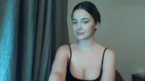 Snapshot of evelinemagnetic chatting on 19, 4, 2026 EvelinaMagnetic online show from 19, 4, 2026