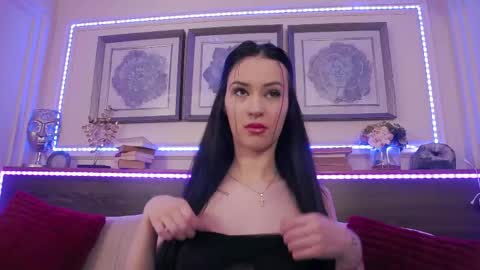Evelin online show from 10, 5, 2026