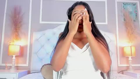 Snapshot of evelyn__ebony chatting on 29, 12, 2024 evelyn ebony online show from 29, 12, 2024