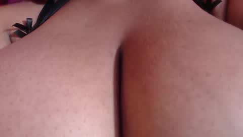 Evelyn Sandoval online show from 8, 1, 2026