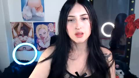 Snapshot of evelyn_sheeran chatting on 13, 7, 2026 Julieta online show from 13, 7, 2026